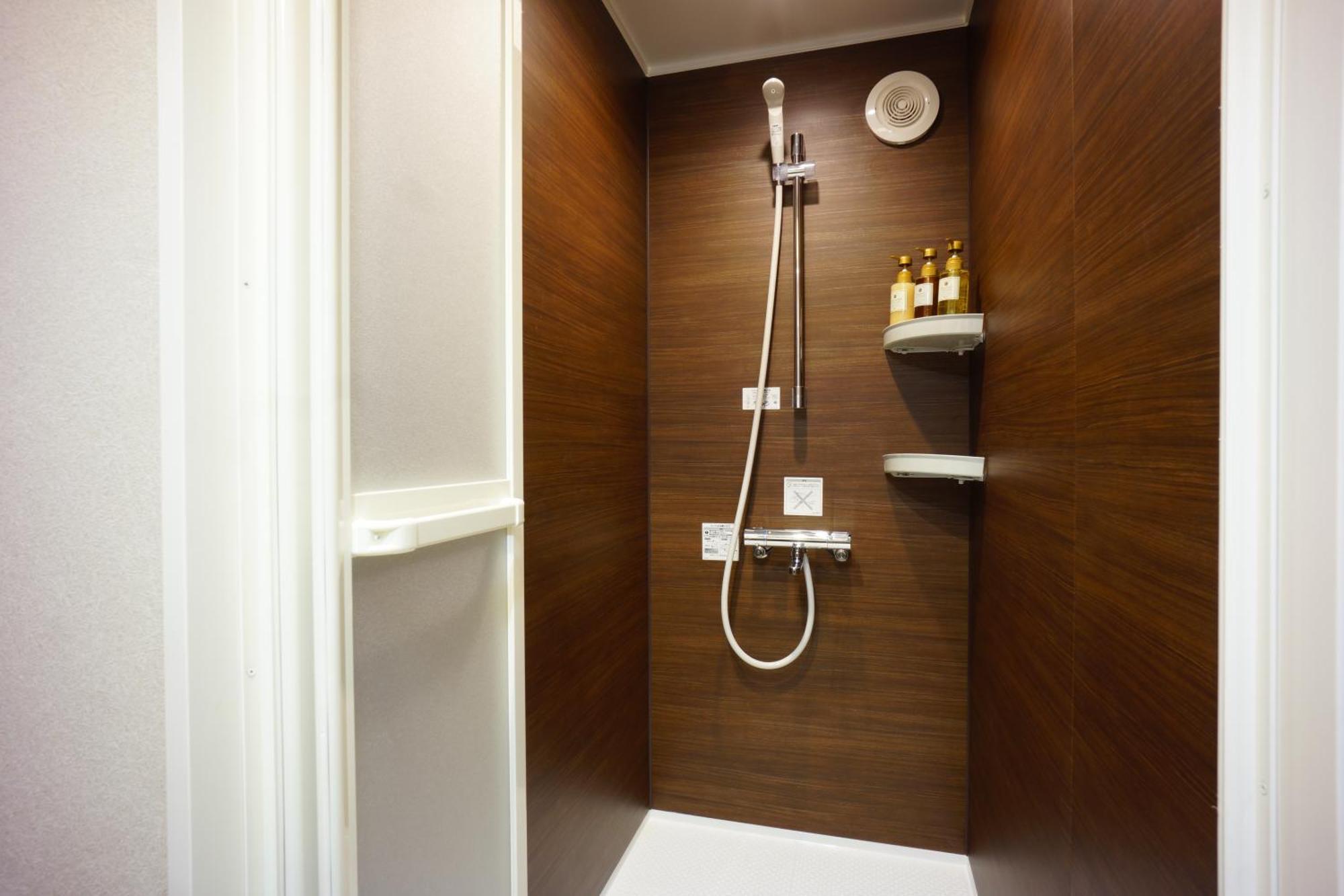 Rona Hotel Tokyo Luaran gambar