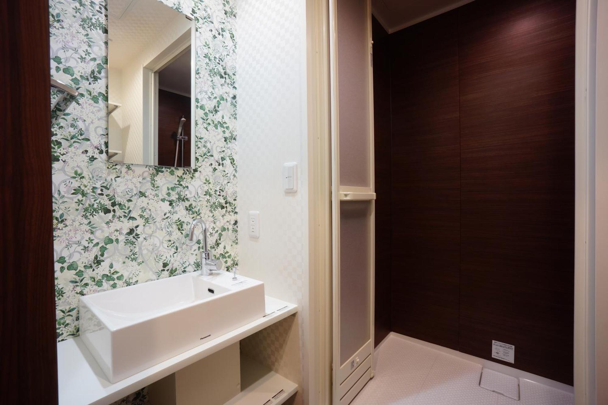 Rona Hotel Tokyo Bilik gambar